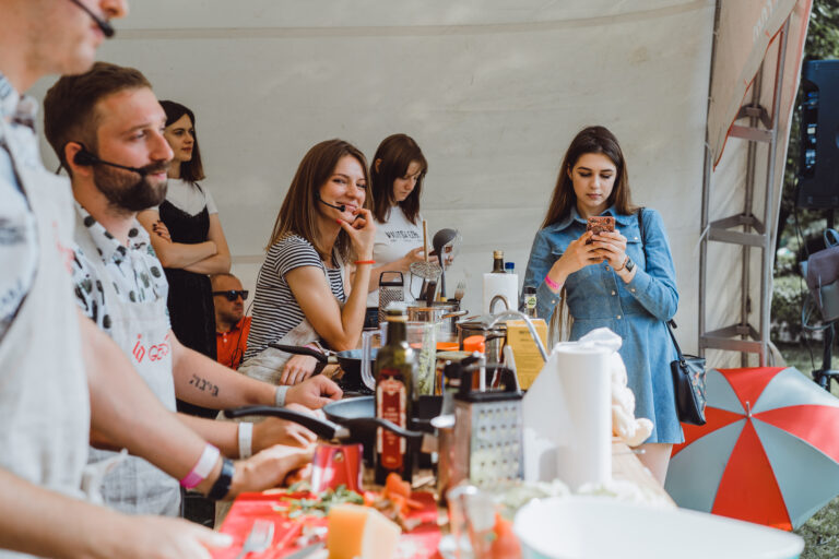 Atribuição de vendas para eventos: canais lucrativos